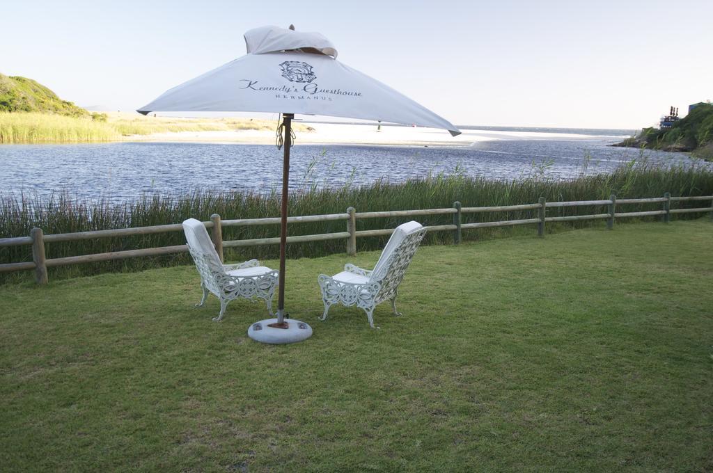 Kennedys Beach Villa Hermanus Exterior photo