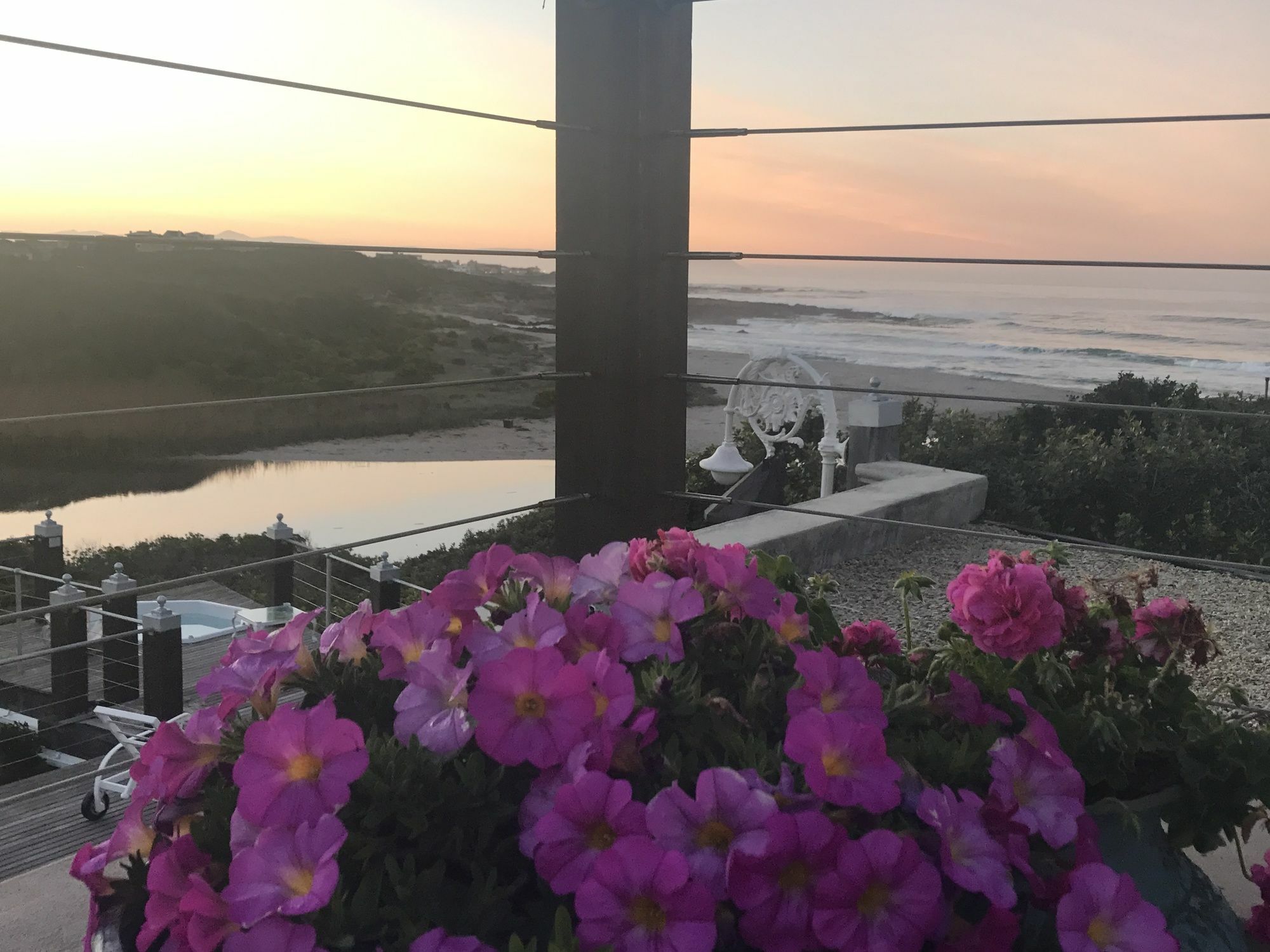 Kennedys Beach Villa Hermanus Exterior photo